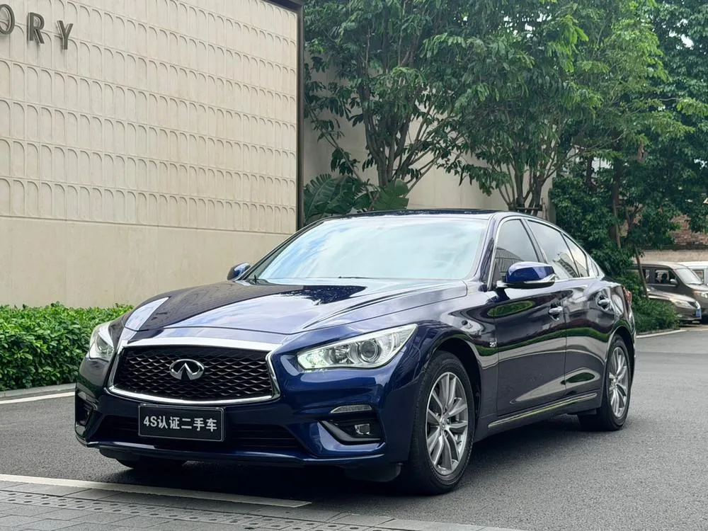 Infiniti Q50L, 2018