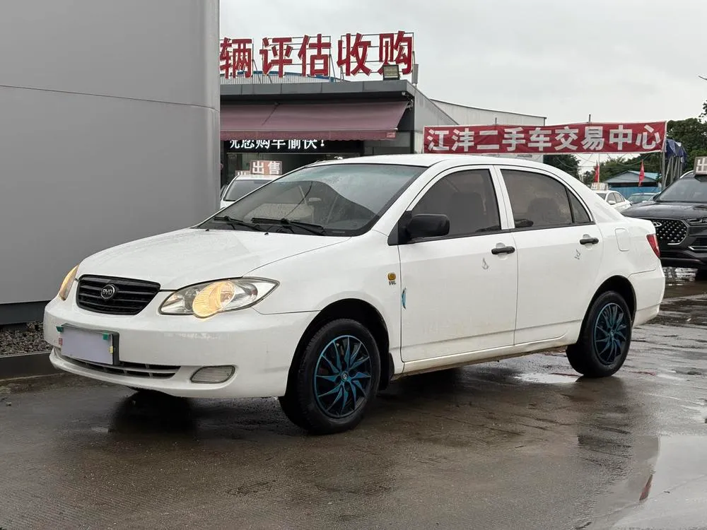 BYD F3 1.5L Manual Comfort Version, 2016 — фото 1
