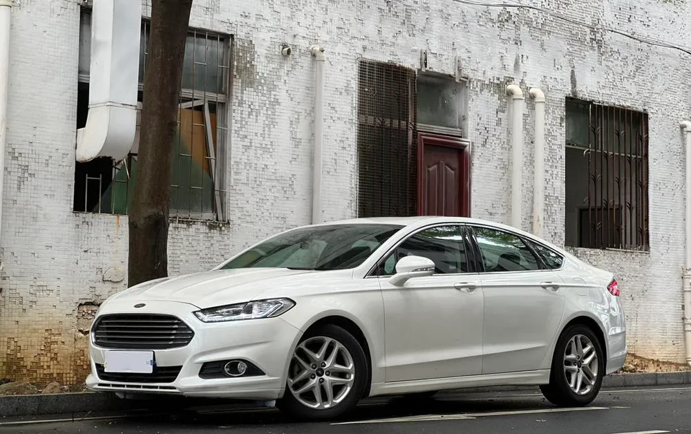 Ford Mondeo, 2013