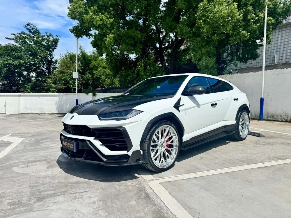 Lamborghini Urus, 2021