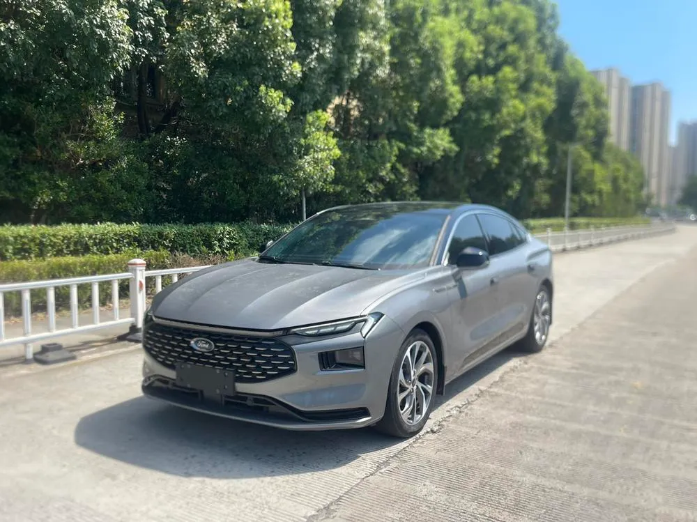 Ford Mondeo EcoBoost 245 Ultimate Version, 2022 — фото 1