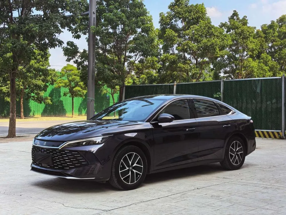 BYD Qin L DM DM-i 120KM Version, 2024 — фото 1