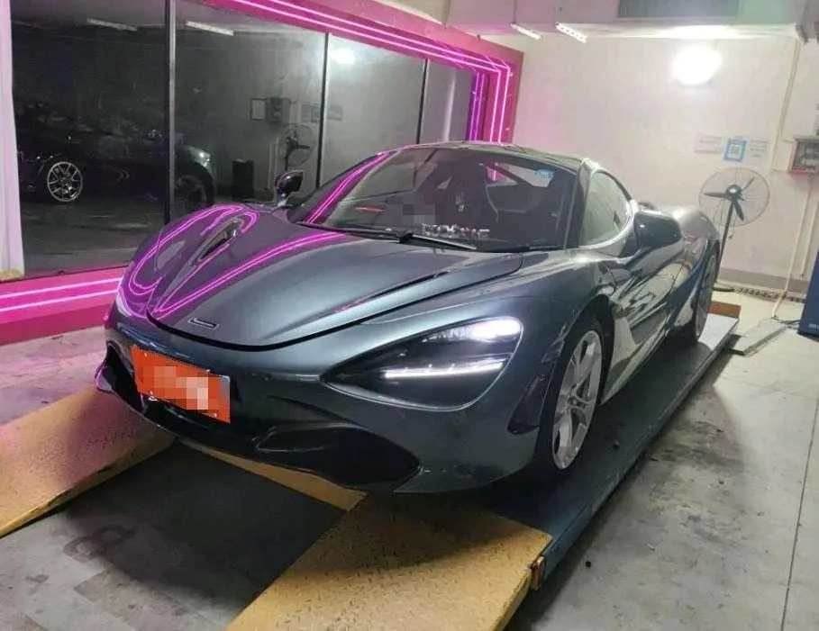 McLaren 720S, 2019