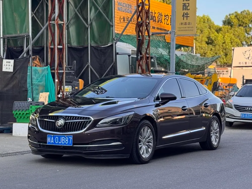Buick LaCrosse, 2016