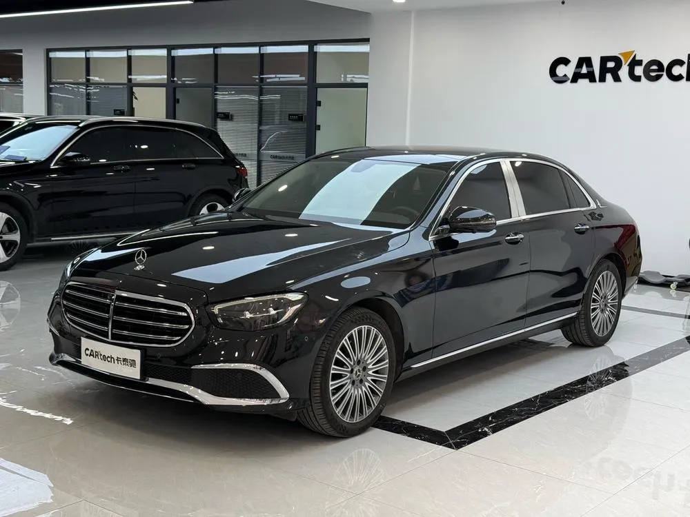 Mercedes-Benz E-Class E 300 L Luxury Version, 2023 — фото 1