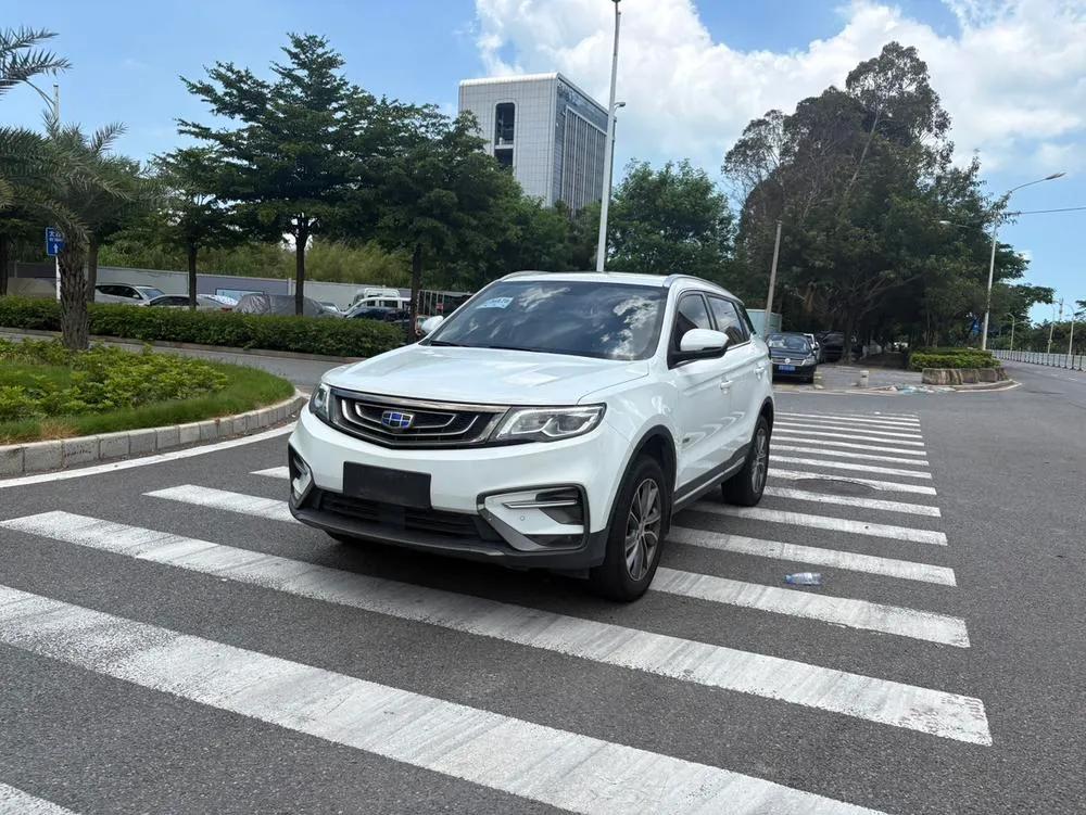 Geely Boyue 1.8TD Auto 2WD Premium Version 4G Connected Edition, 2018 — фото 1