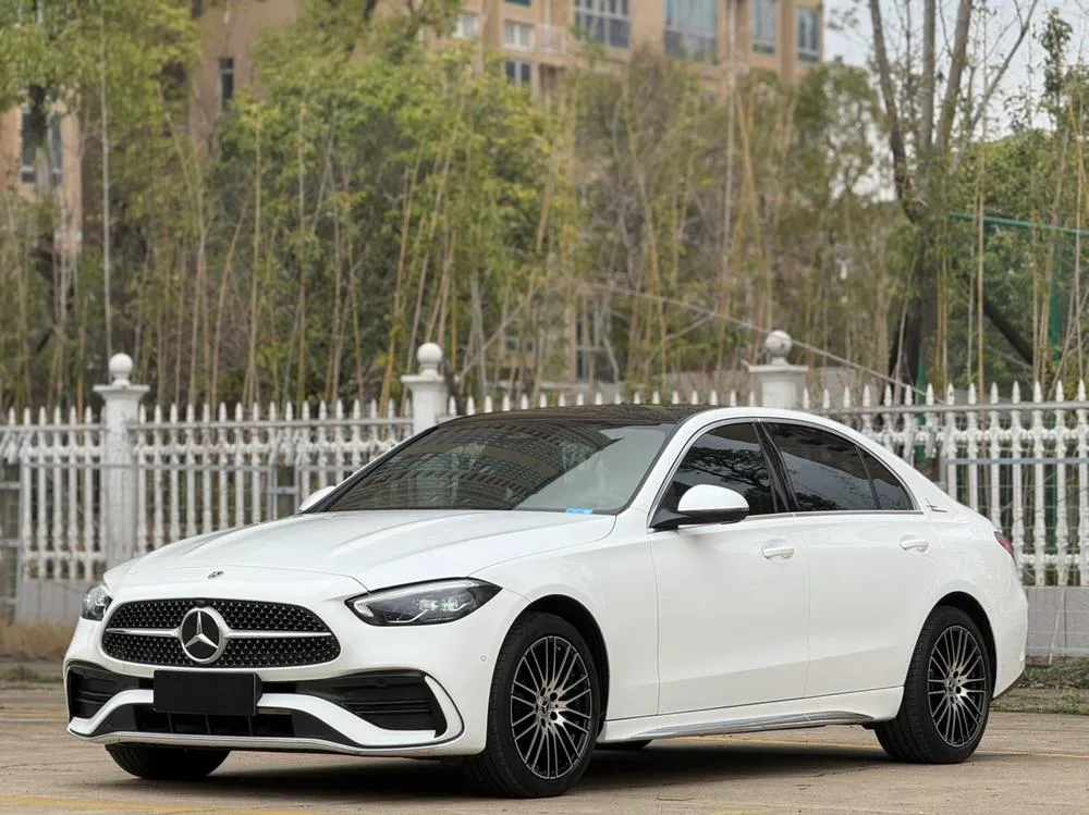 Mercedes-Benz C-Class, 2024