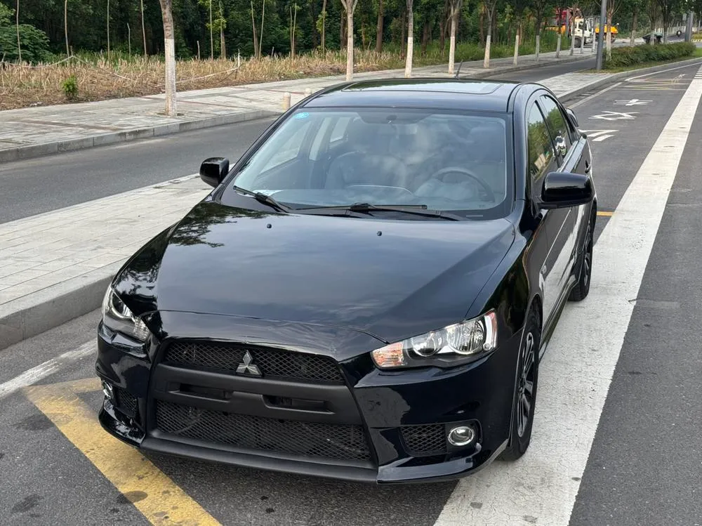 Mitsubishi Lancer EX Elite Style Edition 1.8L Manual Luxury Version, 2010 — фото 1