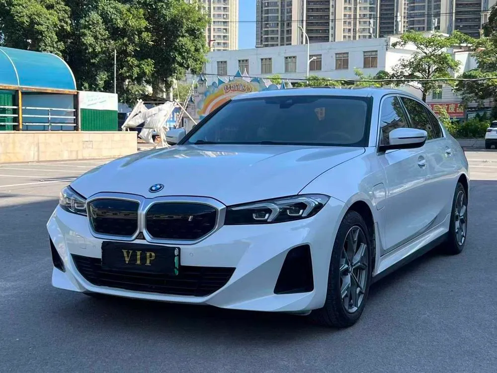 BMW i3, 2022