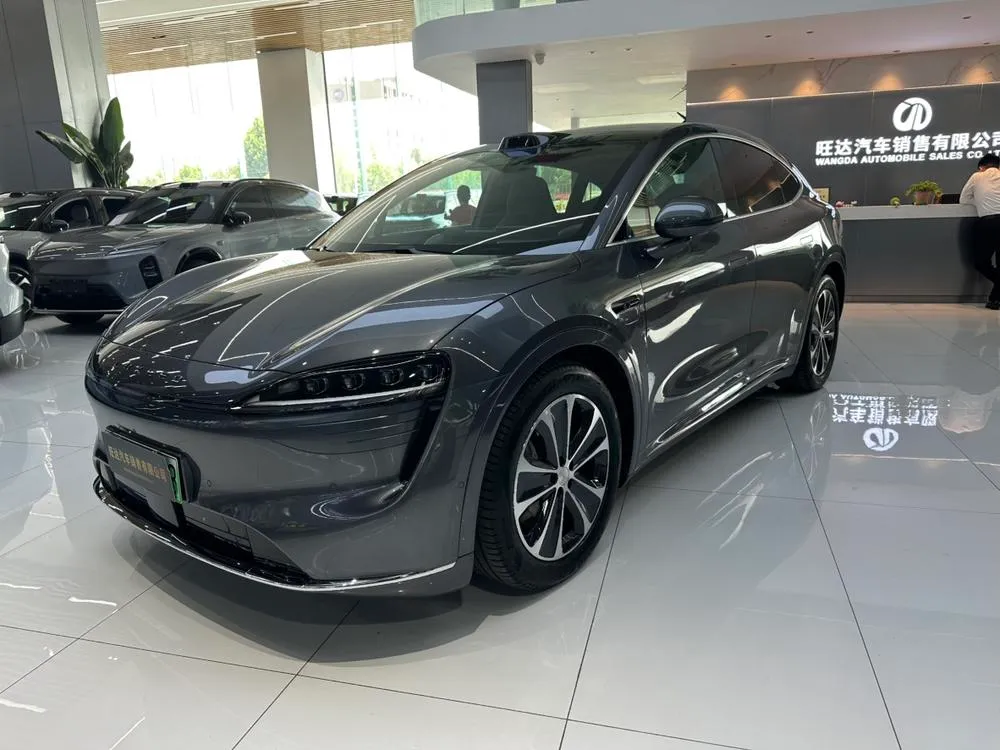 Maextro Luxeed R7 EREV 37kWh Max RWD Edition, 2024 — фото 1