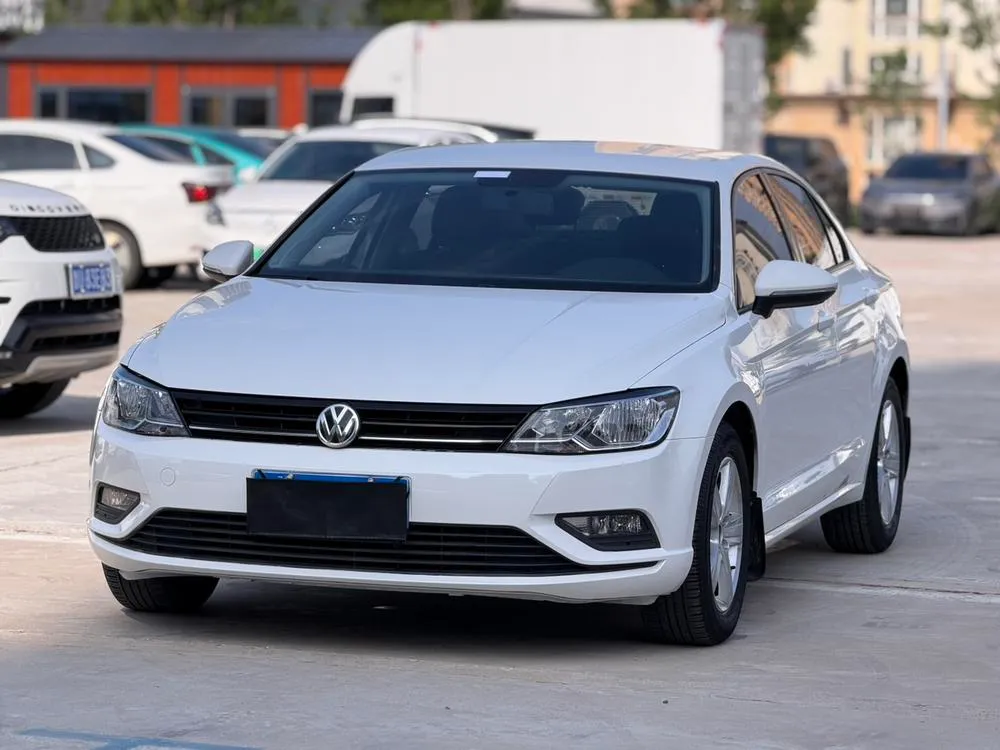 Volkswagen Lamando 230TSI DSG Style Edition, 2017 — фото 1