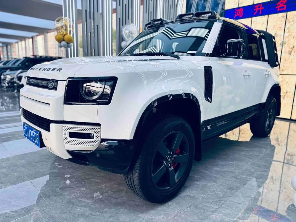 Land Rover Defender, 2024