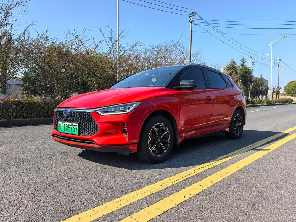 BYD e2 Range Edition · Premium Version, 2019 — фото 1