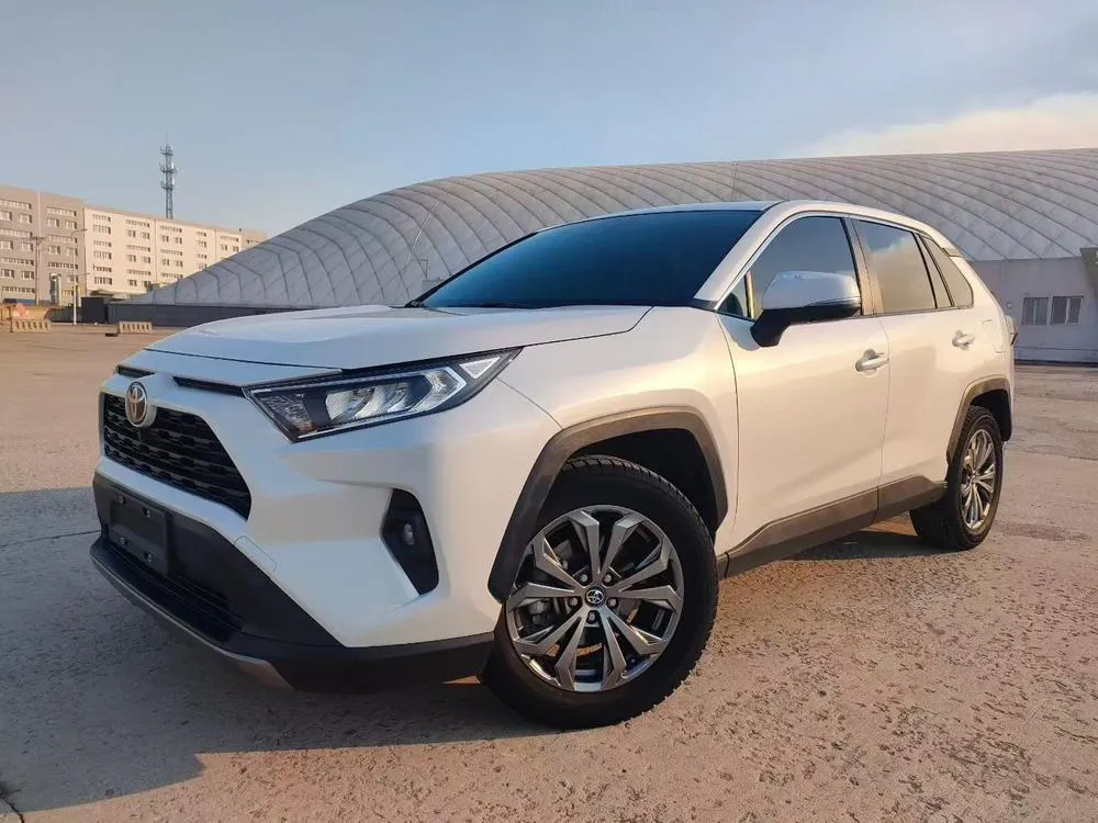 Toyota RAV4 2.0L CVT 2WD Style Edition, 2023 — фото 1