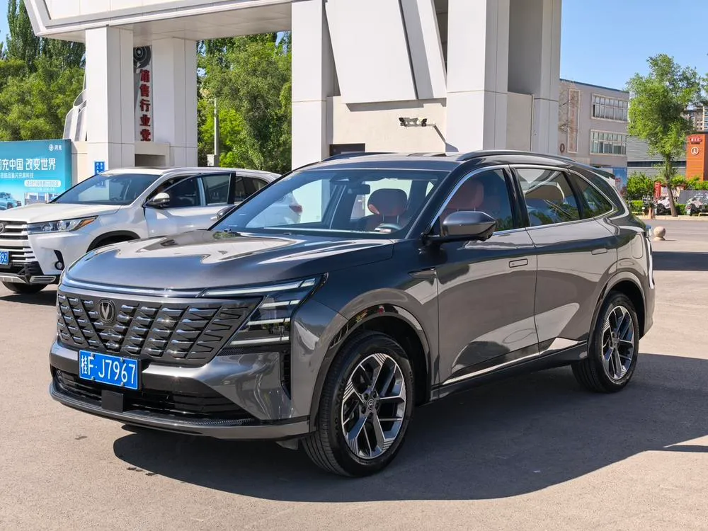 Changan CS75 PLUS 1.5T Blue Prestige Version, 2025 — фото 1