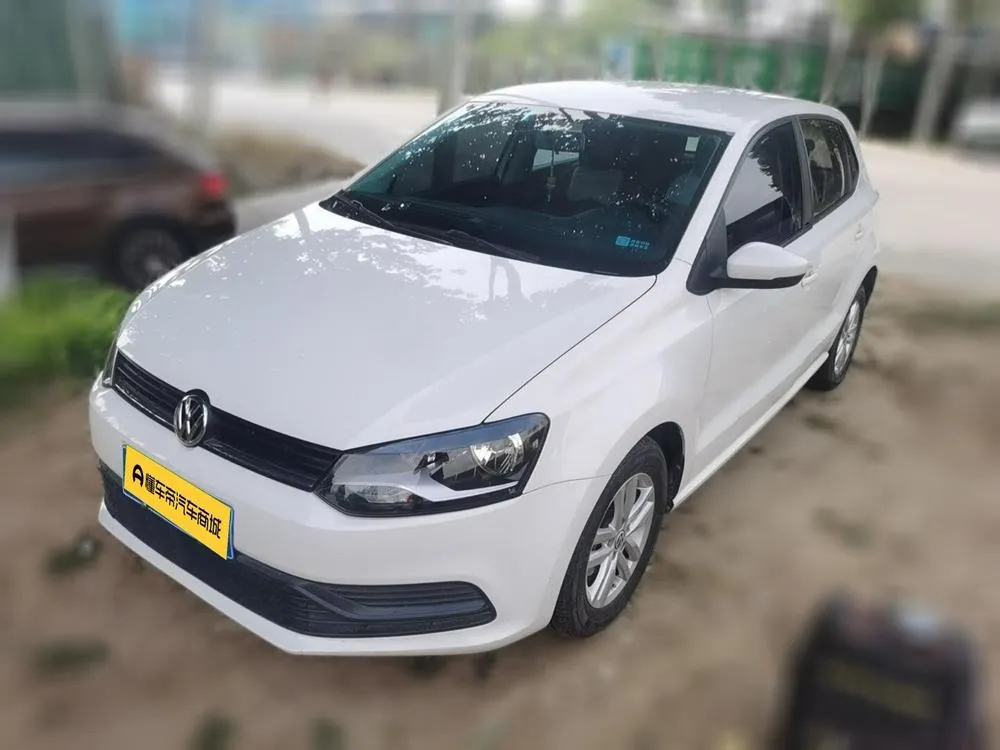 Volkswagen Polo 1.4L Auto Style Version, 2016 — фото 1