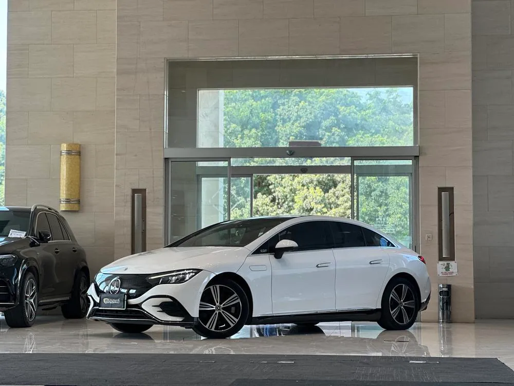 Mercedes-Benz EQE, 2022