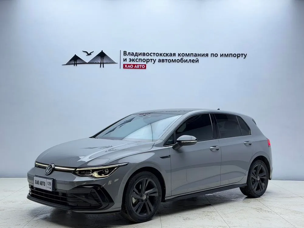 Volkswagen Golf, 2023