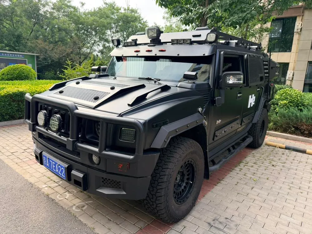 Hummer H2, 2004