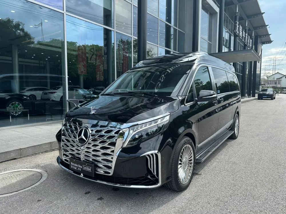 Mercedes-Benz Vito 2.0T Elite Edition 7 Seater, 2023 — фото 1