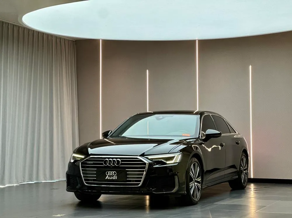 Audi A6L, 2022