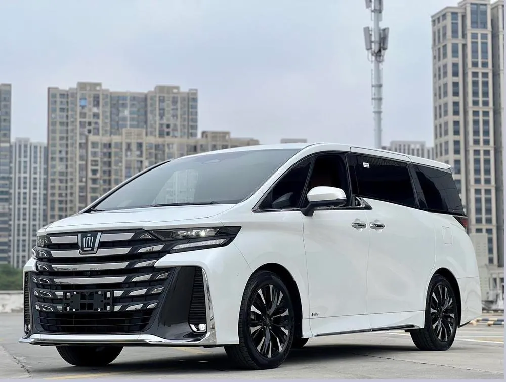 Toyota Vellfire, 2025