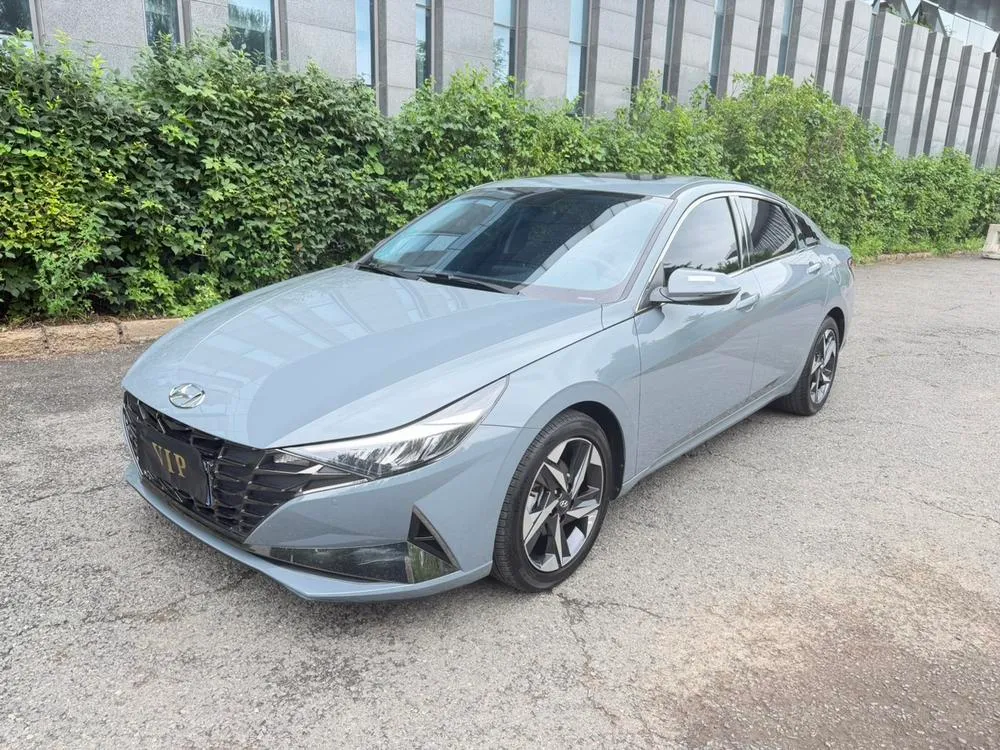 Hyundai Elantra, 2023