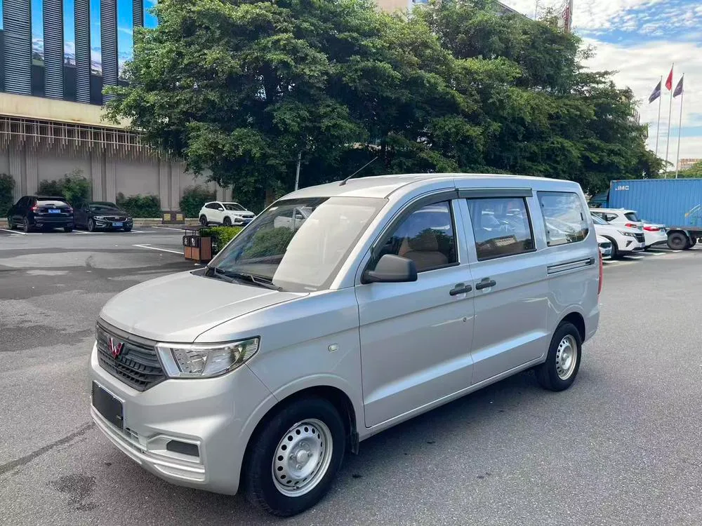 Wuling Hongguang V, 2021