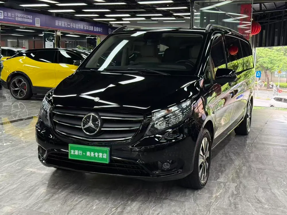 Mercedes-Benz Vito 2.0T Elite Edition 7 Seater, 2021 — фото 1