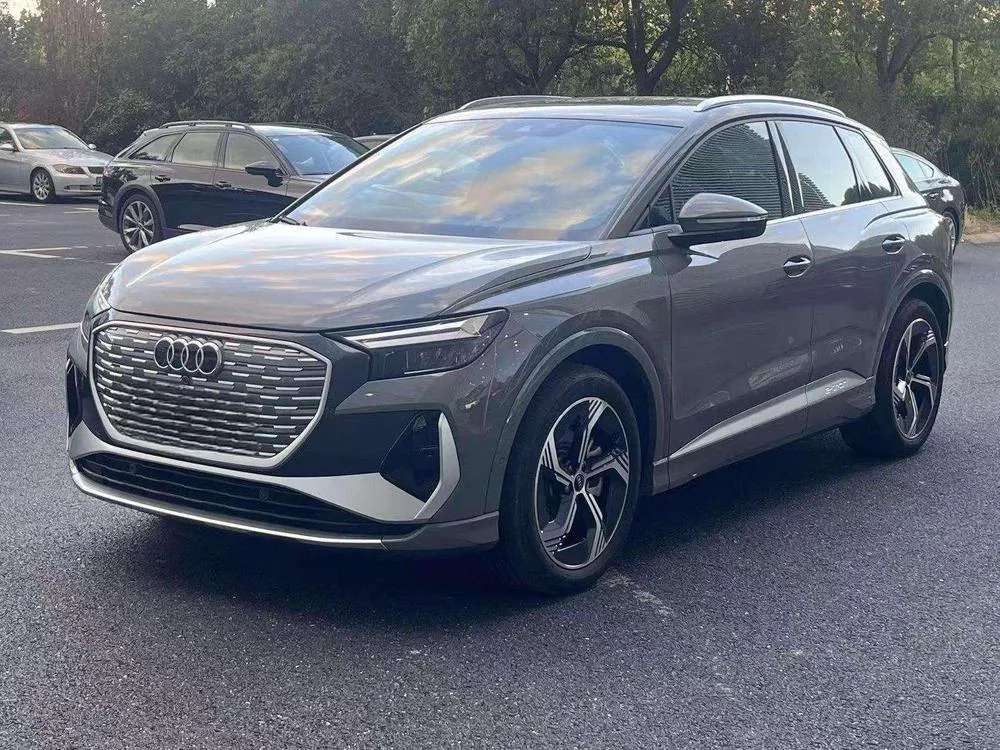 Audi Q4 e-tron, 2024
