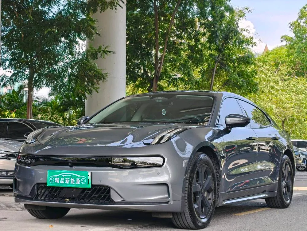 Zeekr 001, 2022