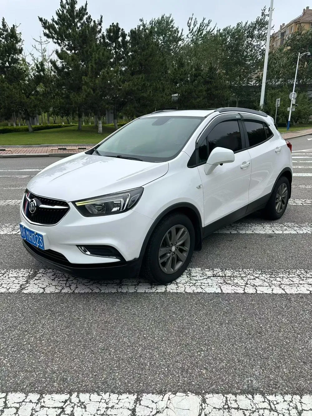Buick Encore 18T Auto 2WD Leading Version, 2016 — фото 1