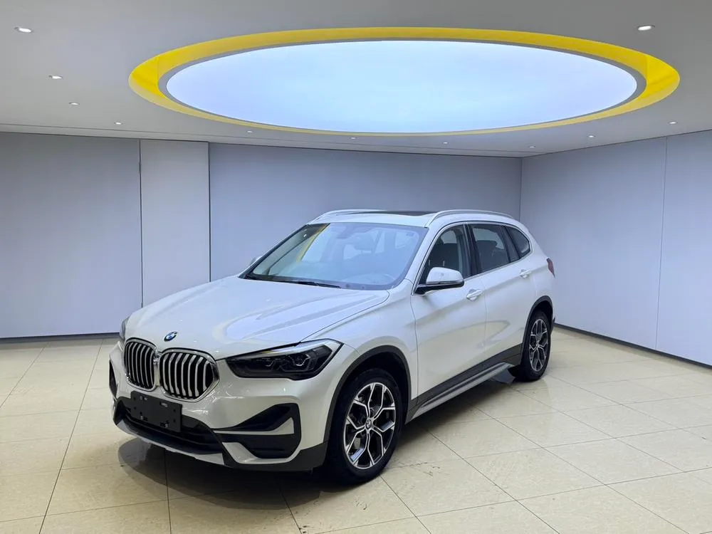 BMW X1 sDrive20Li Fashion Version, 2022 — фото 1