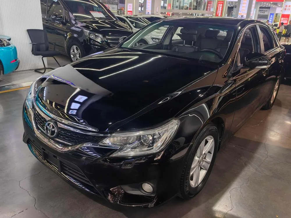 Toyota Reiz, 2013