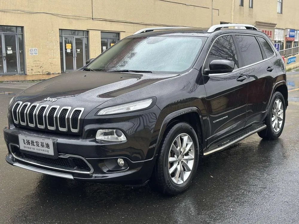 Jeep Cherokee, 2017