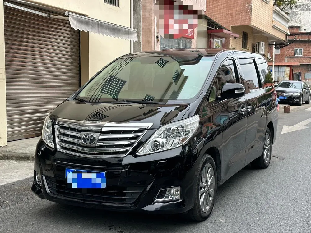 Toyota Alphard, 2012