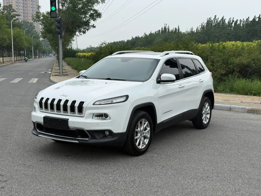 Jeep Cherokee, 2016