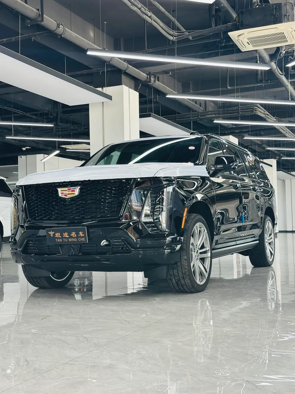 Cadillac Escalade, 2026