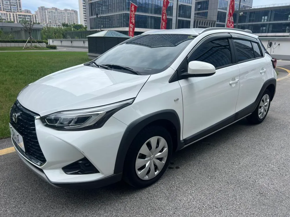 Toyota Yaris L, 2022