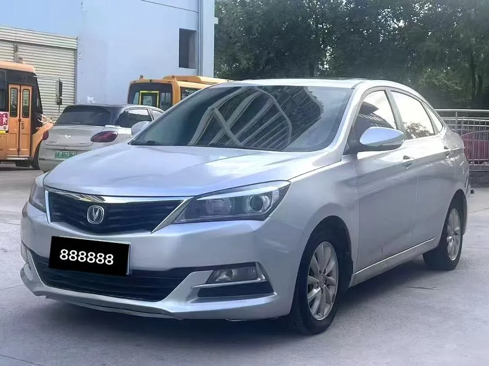 Changan Yuexiang V7, 2015