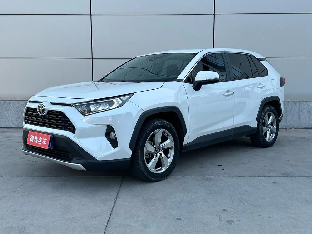 Toyota RAV4, 2021