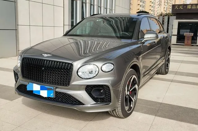 Bentley Bentayga, 2023