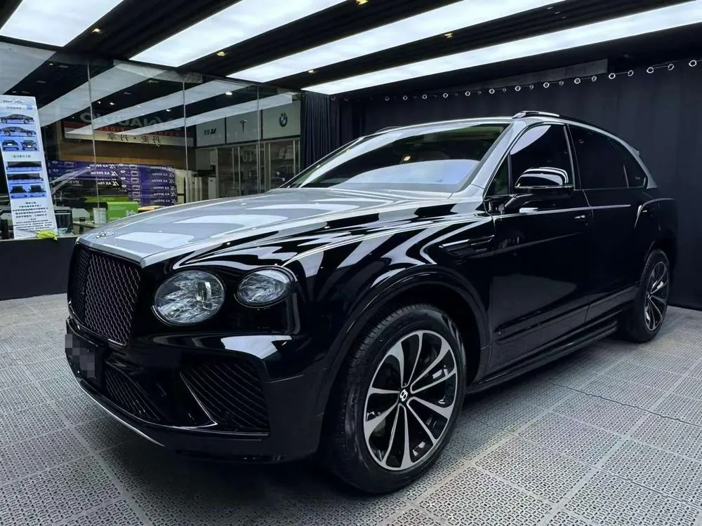 Bentley Bentayga, 2022