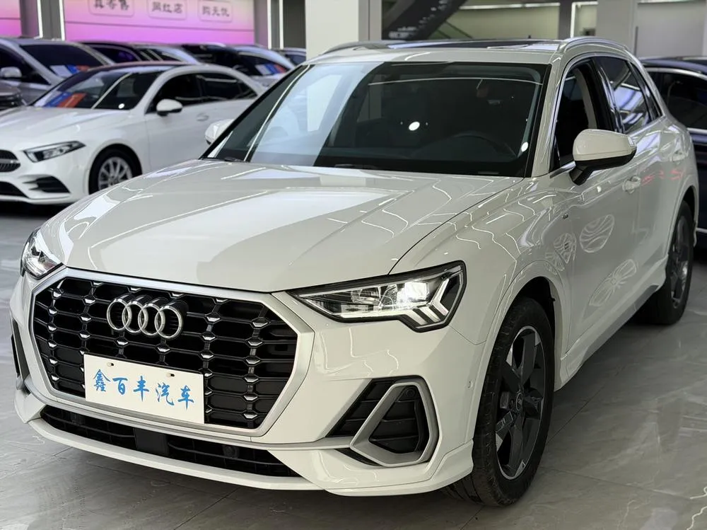 Audi Q3 35 TFSI Fashion Version, 2023 — фото 1