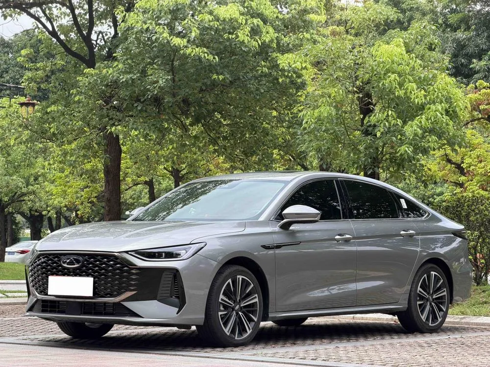 Chery Arrizo 8 PRO, 2025