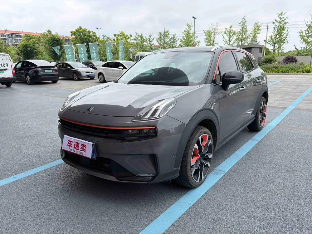 Lynk & Co 06, 2020