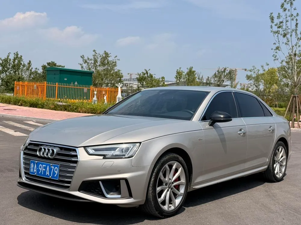 Audi A4L, 2019