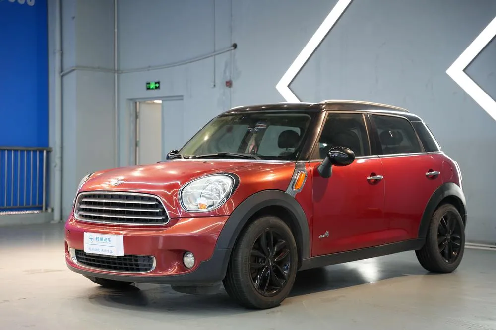 MINI COUNTRYMAN, 2013