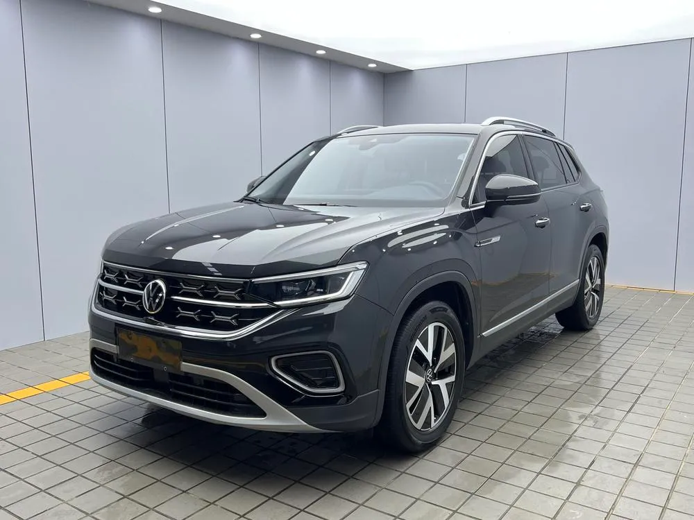 Volkswagen Tayron 280TSI 2WD Luxury Plus Edition, 2023 — фото 1