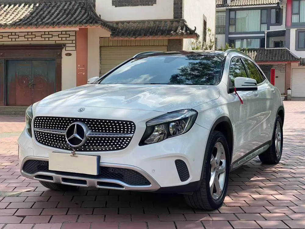Mercedes-Benz GLA, 2018